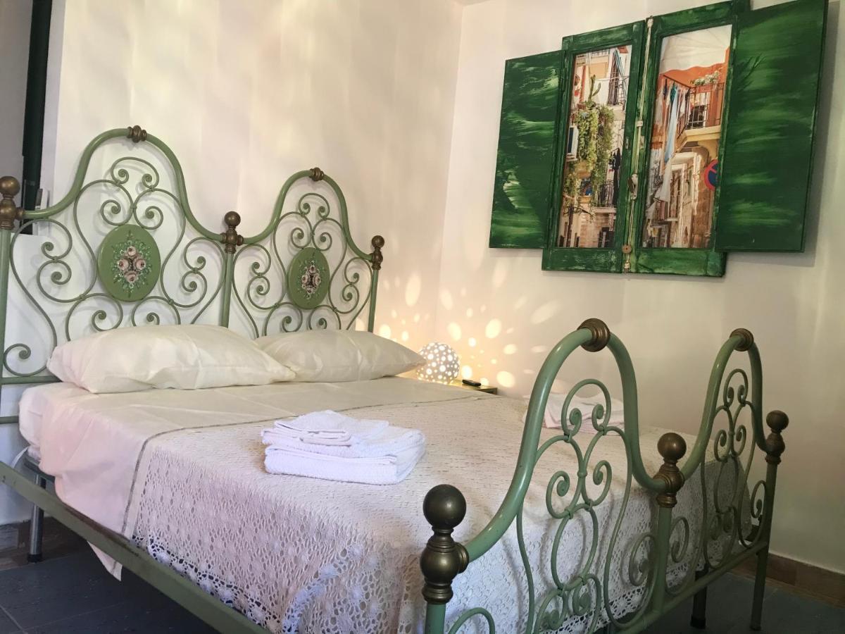 Bed and Breakfast La Pappaghezza Bari Exterior foto